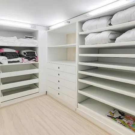 комфорт и стиль - с панорамой города Burgas City