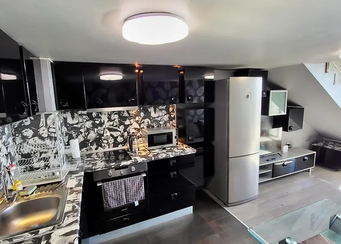 комфорт и стиль - с панорамой города Burgas