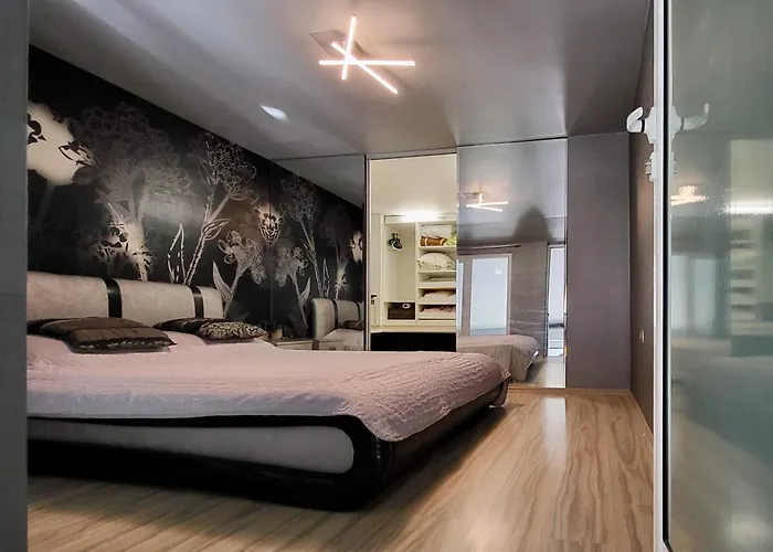 Apartment комфорт и стиль - с панорамой города *